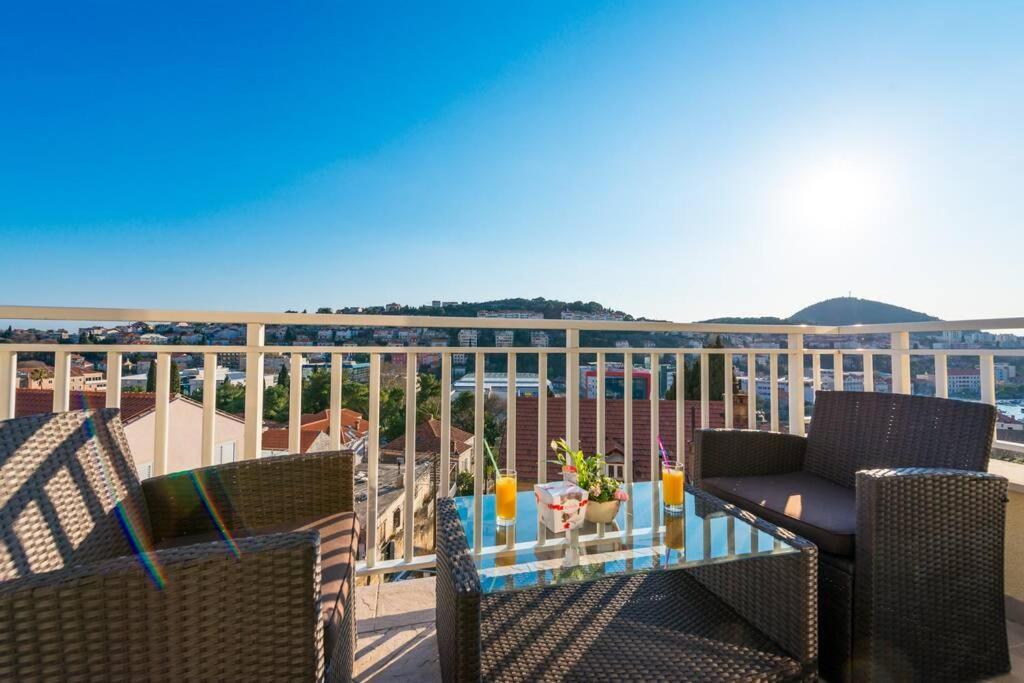 Apartment Marina Deluxe Дубровник Екстериор снимка